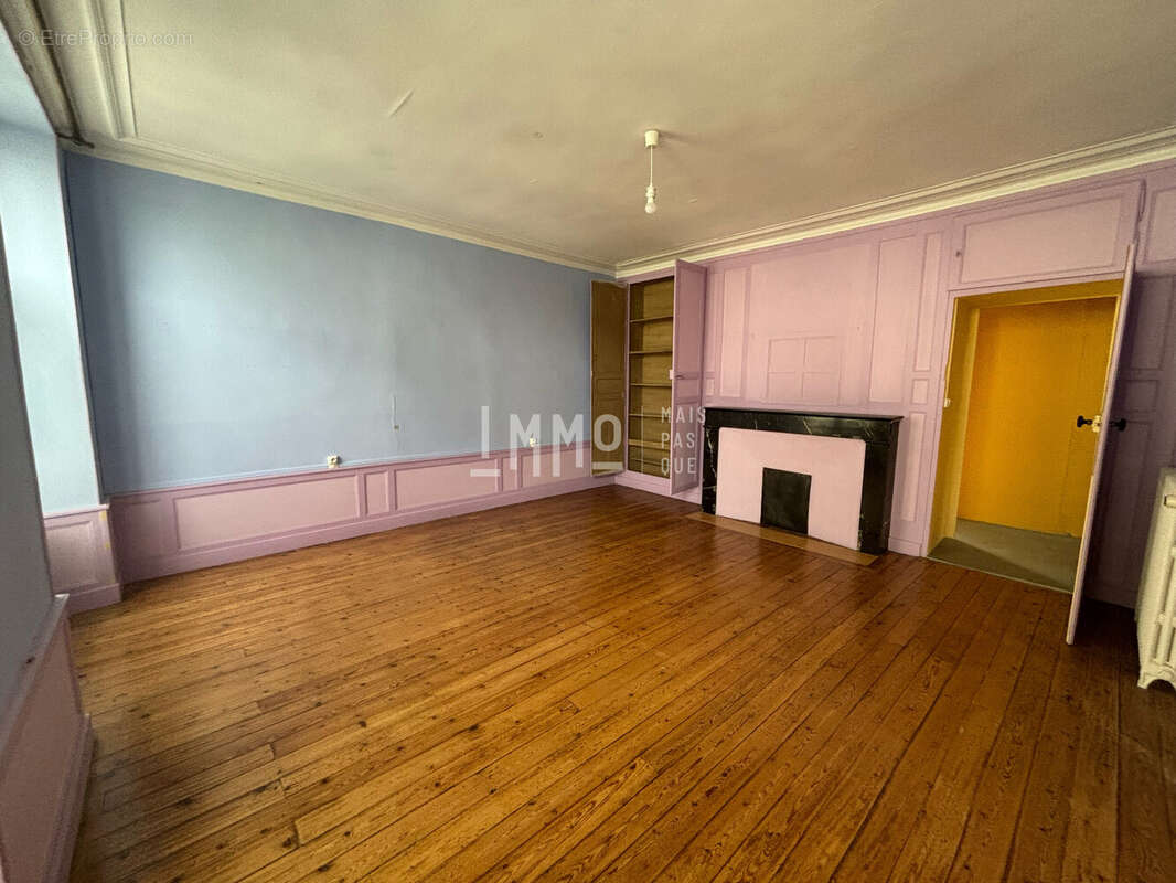 Appartement à SAINT-CALAIS