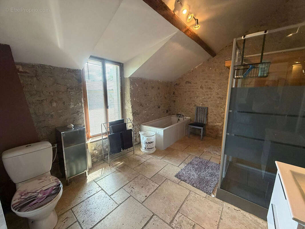 Maison à LA SOUTERRAINE