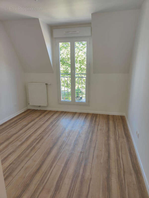 Appartement à LE BLANC-MESNIL