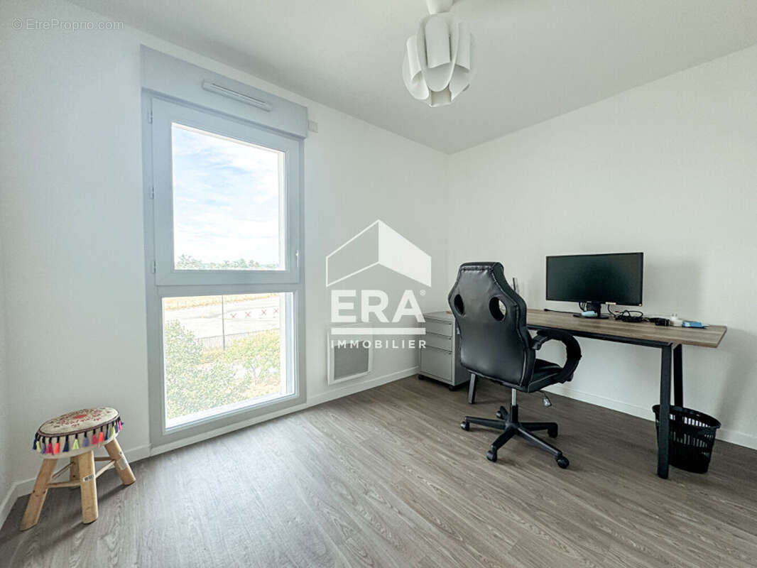 Appartement à SARTROUVILLE