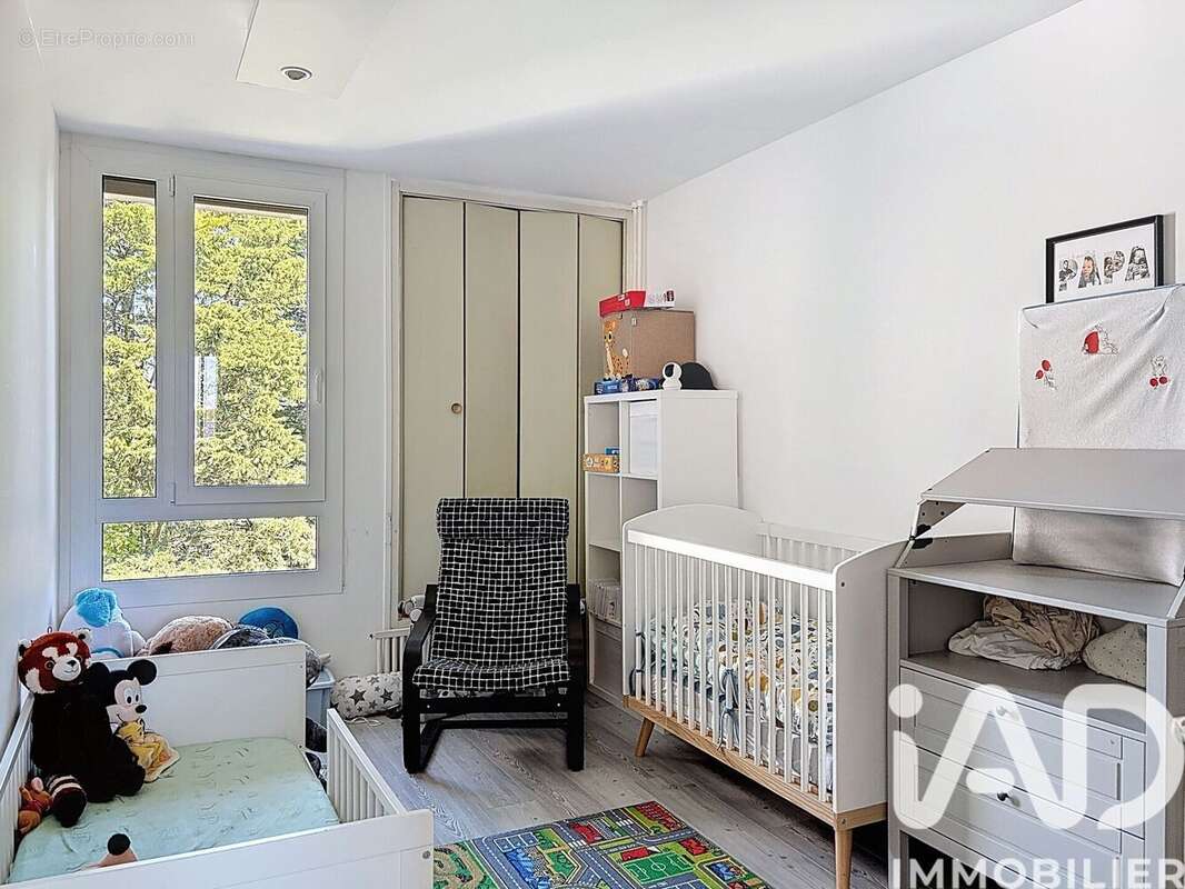 Photo 8 - Appartement à ELANCOURT