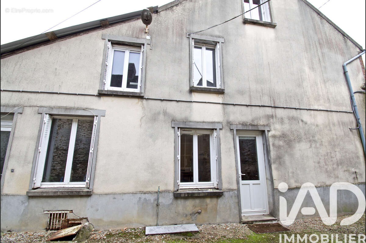 Maison 104 m² à Merobert  - photo 4