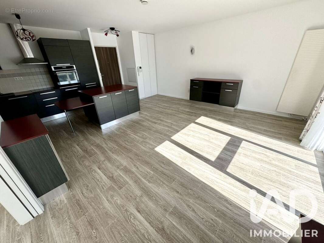 Appartement 65 m² à Saint-Cyr-En-Val  - photo 4