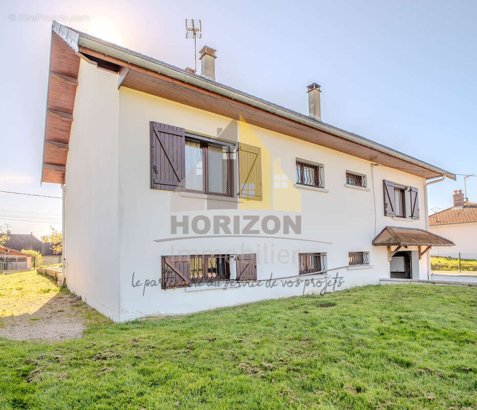 Maison à BLETTERANS
