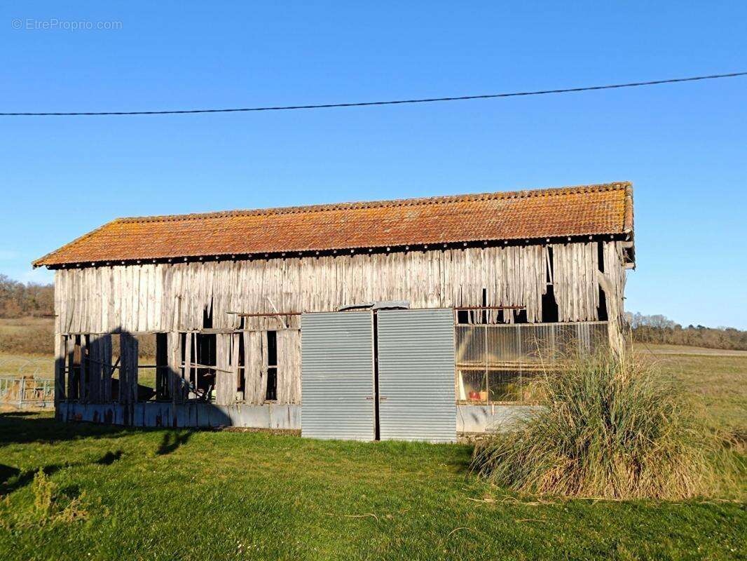 Maison à VERGT-DE-BIRON