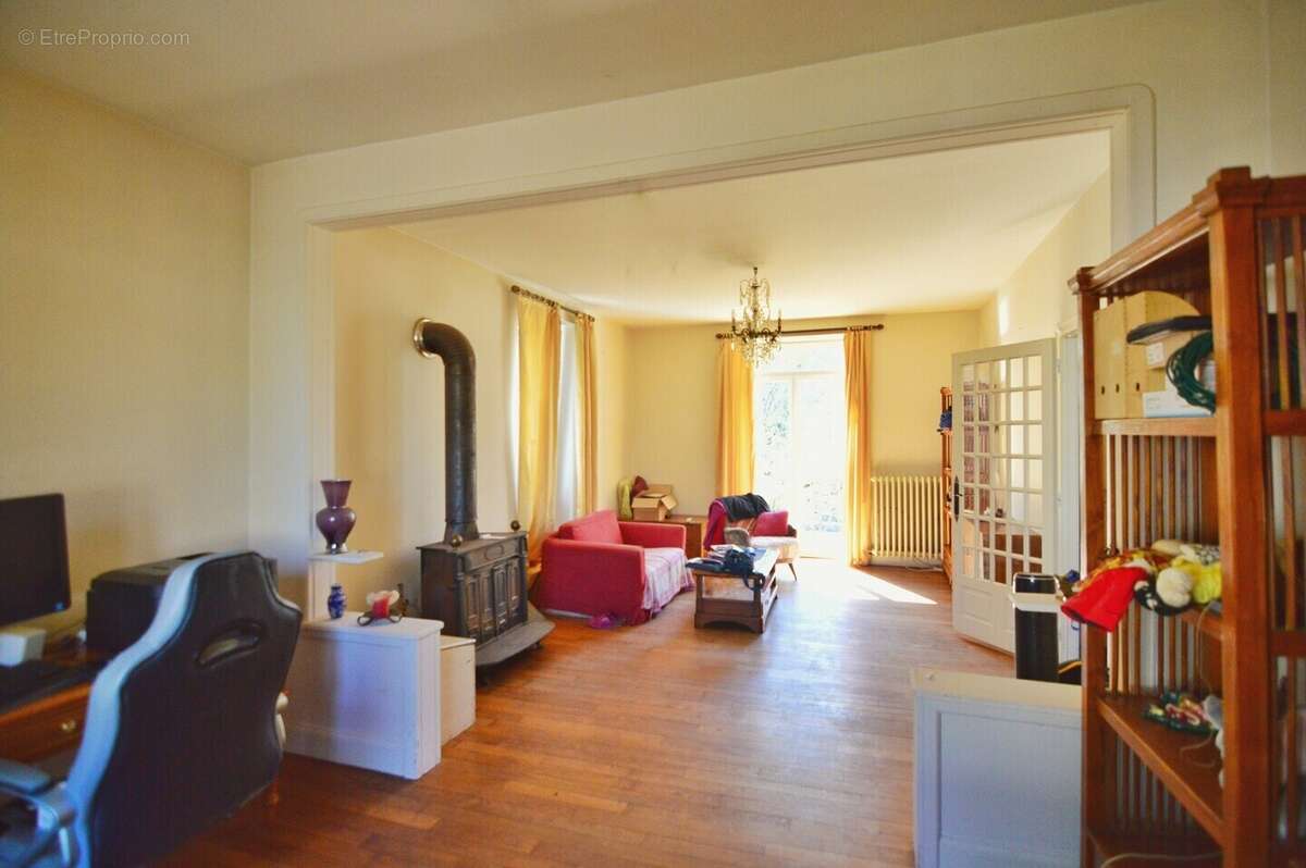 Maison à FRESNE-SAINT-MAMES