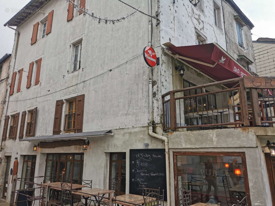 Appartement à LACAUNE