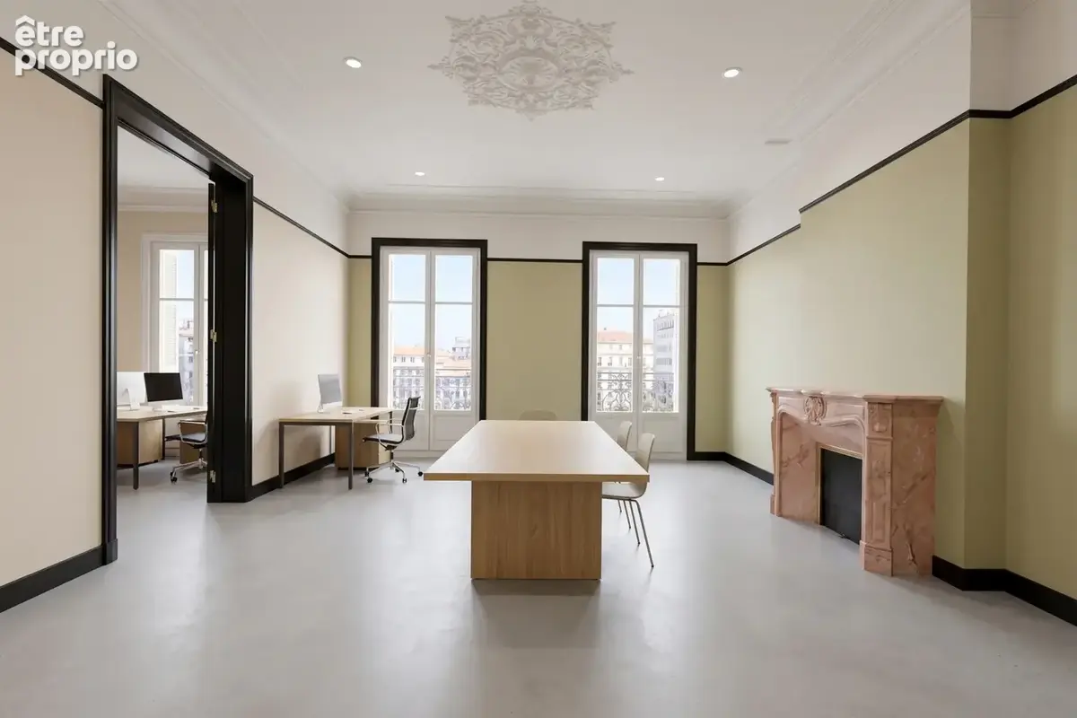 Toulon centre place de la liberte - appartements a rehabiliter - photo 5