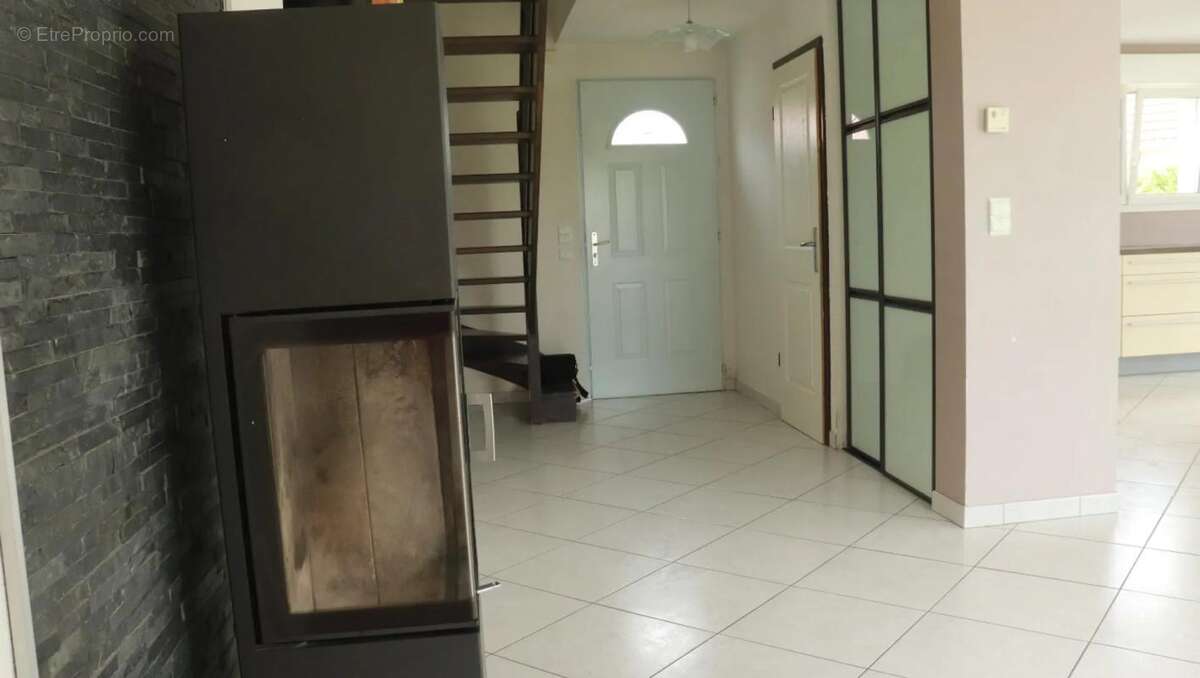 Maison de 5 pièces de 132 m² à La Chenalotte - photo 10