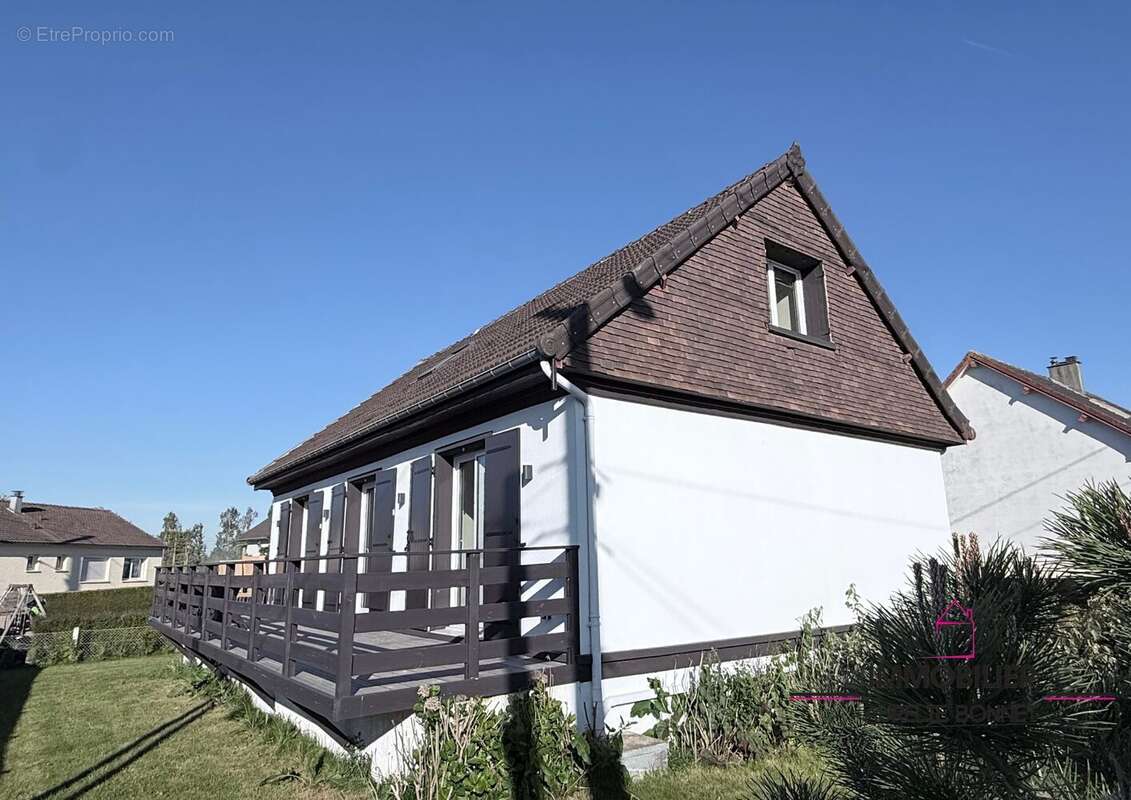 Maison à SAINT-GATIEN-DES-BOIS