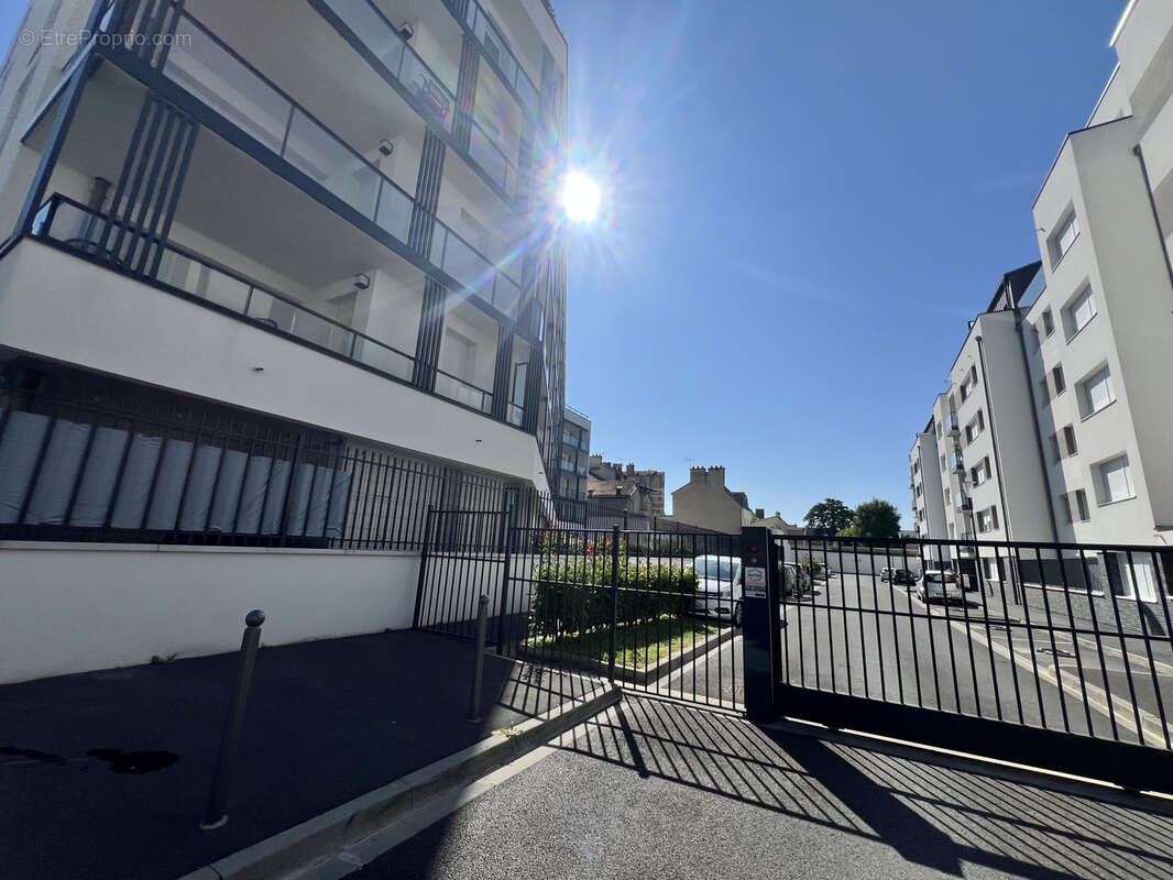 Secteur clairmarais - residence de standing 2021 appartement type 2 de 44m2 + terrasse + box garage - photo 13