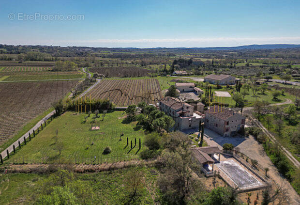 Maison à SAINT-JEAN-DE-SERRES
