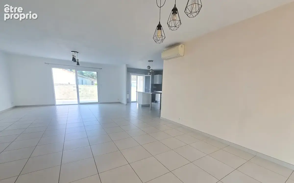 SOUAL, maison récente de 135 m2 avec un grand jardin - photo 8