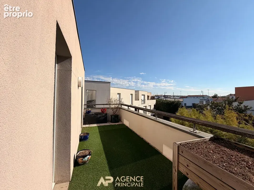 Appartement 100 m2 - 3 chambres - terrasse - dernier étage - ascenseur - garage - photo 16