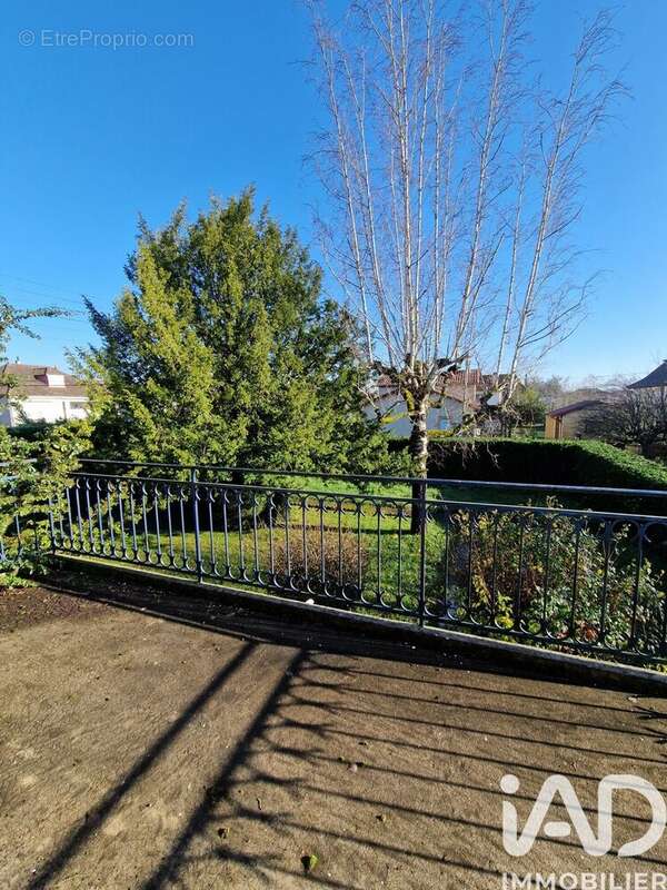 Photo 2 - Maison à TERRASSON-LAVILLEDIEU