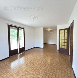Maison a vendre a pernes les fontaines - photo 2