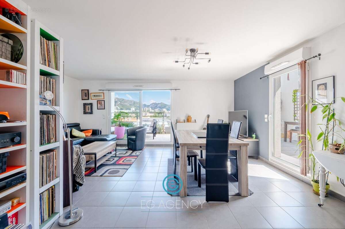 Appartement à MARSEILLE-10E
