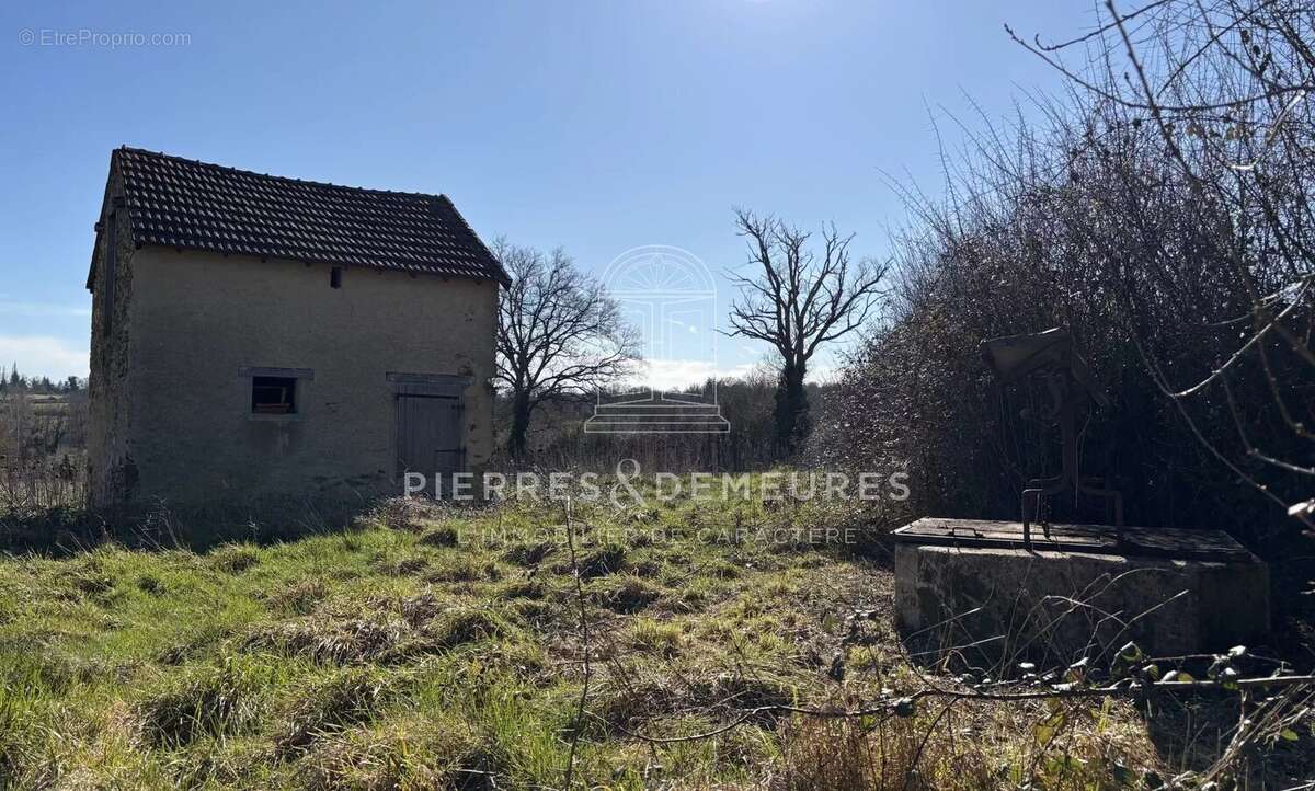 Maison à POULIGNY-NOTRE-DAME