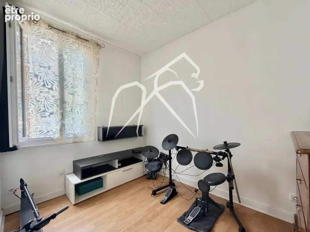 Maison familiale 6 pièces, 120 m² avec jardin et parking à Malaunay - photo 7