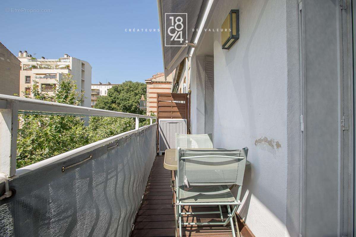 Appartement à MARSEILLE-8E