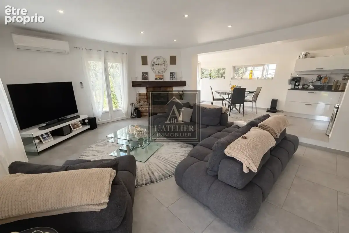 Maison de 101 m2 avec piscine sur une parcelle de 18 703 m2 - photo 5
