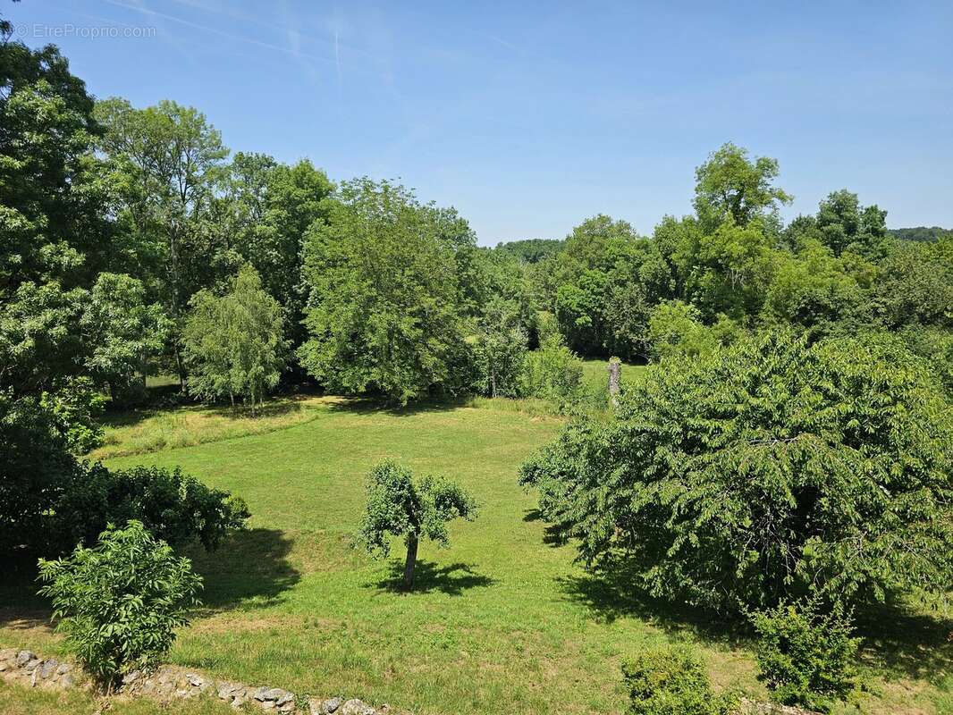 Maison à LOUBES-BERNAC