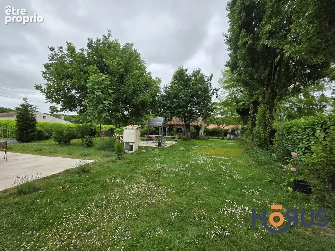 Maison 6 pièces 127 m² à vendre à Saint-Porchaire (17250) - photo 8