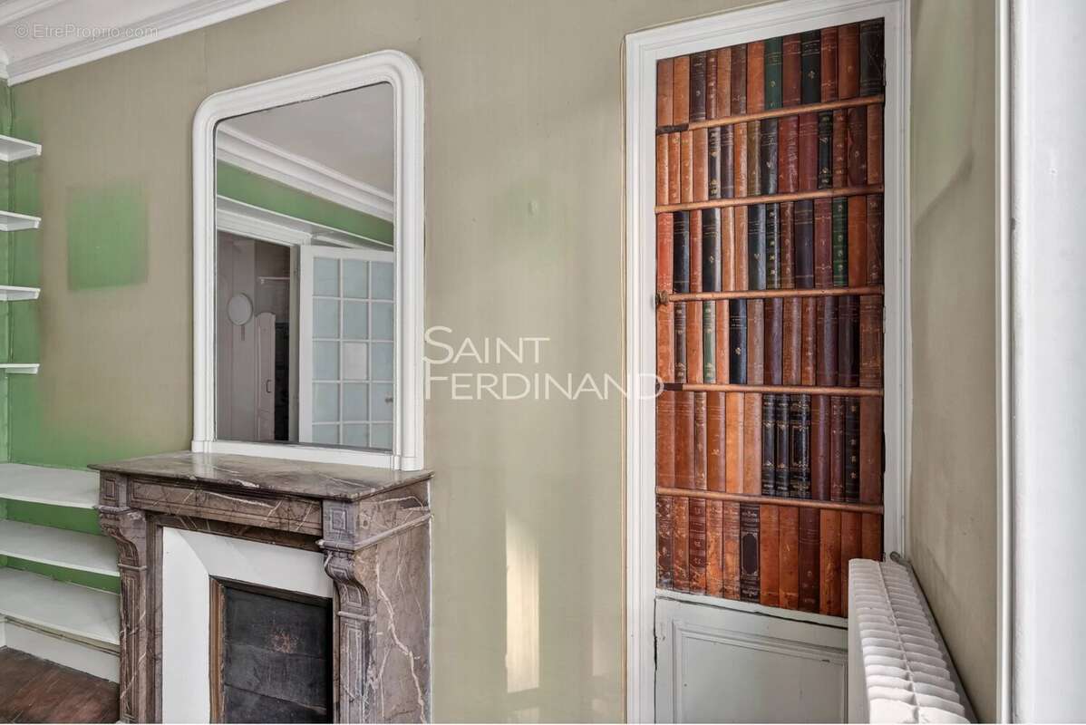 Appartement à PARIS-4E