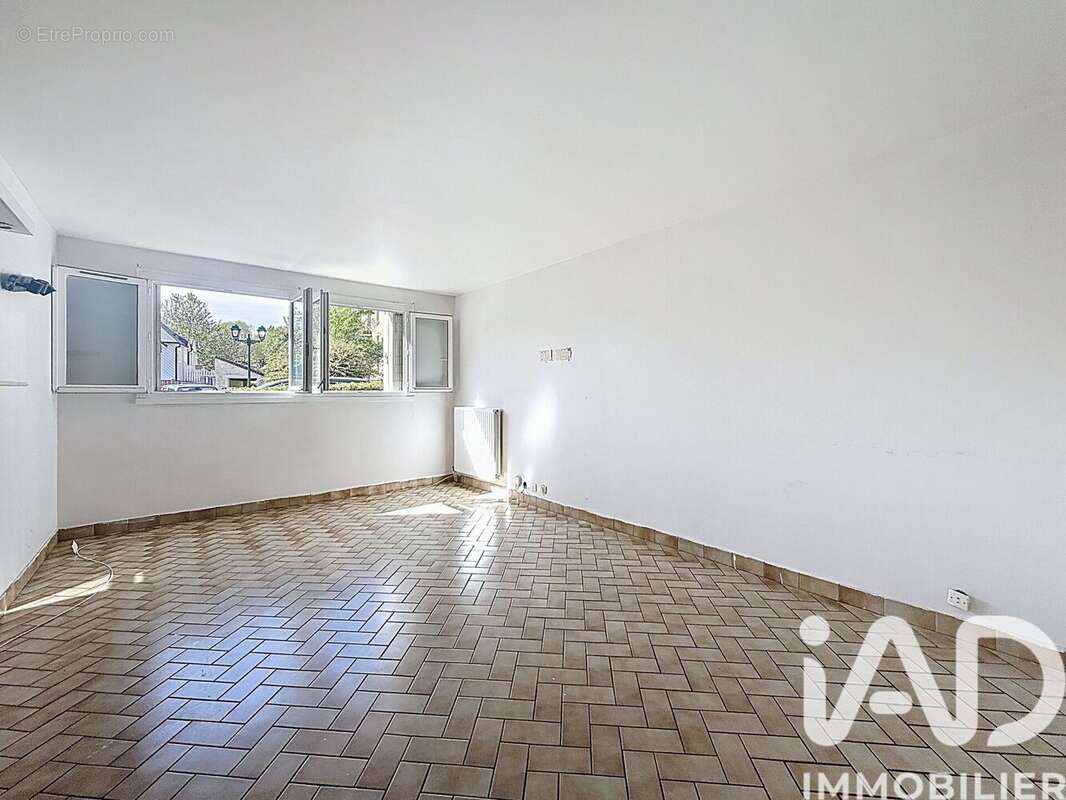 Photo 2 - Appartement à MANTES-LA-VILLE