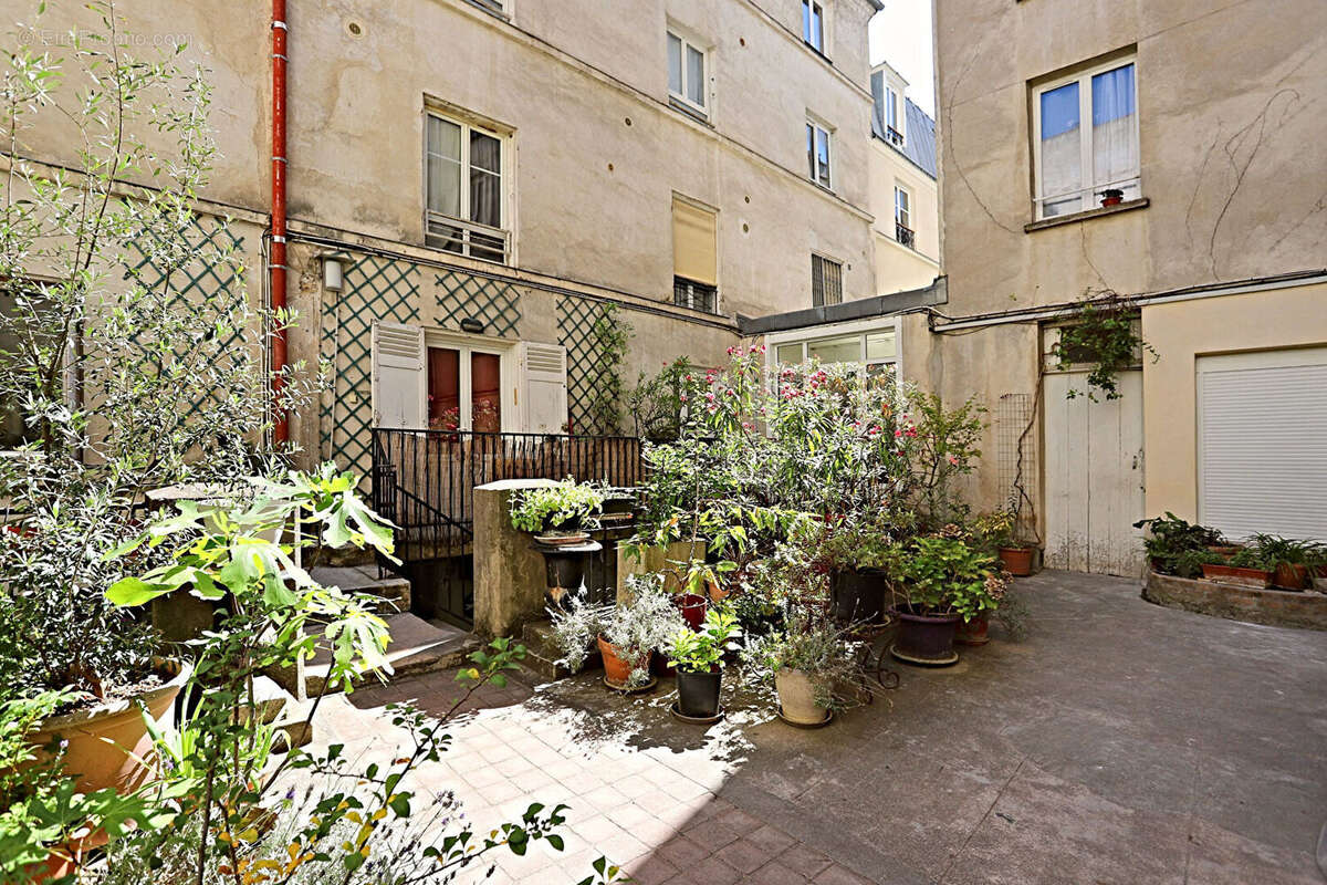 Paris 10 - buisson saint-louis - pierre de taille - photo 10