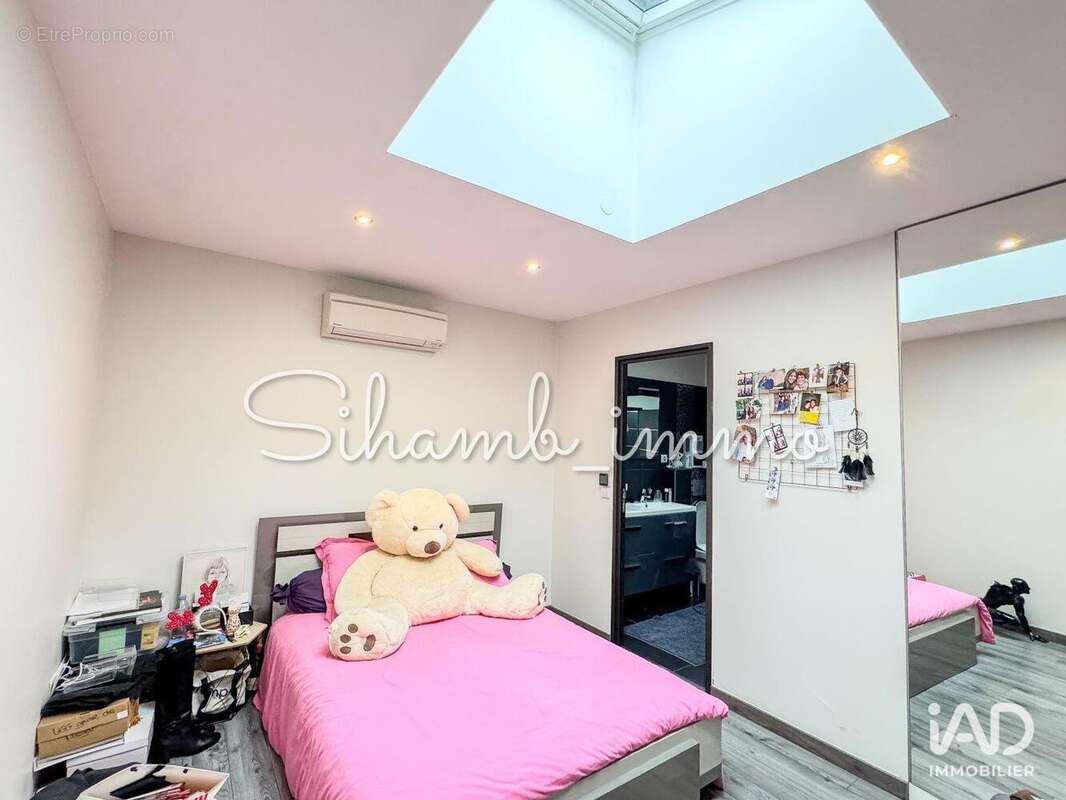 Photo 7 - Commerce à SAINT-MAUR-DES-FOSSES