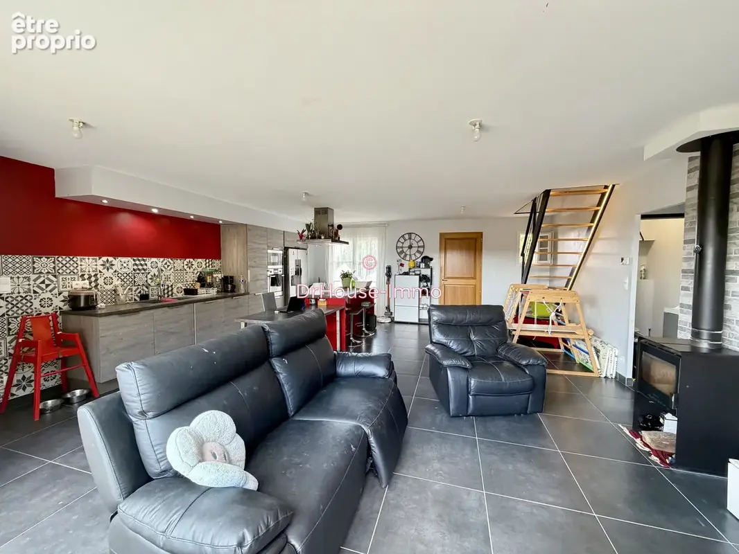 Maison 5 pièces 100 m² à vendre à Gy-Les-Nonains (45220) - photo 6