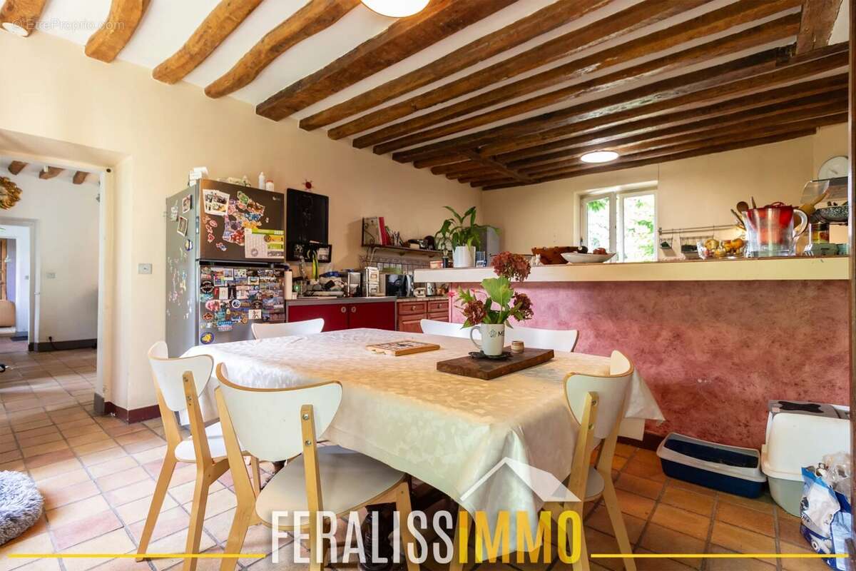 Maison à AVERNES