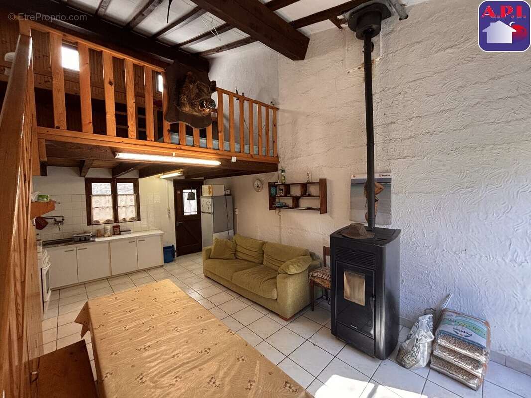Maison à JOUCOU