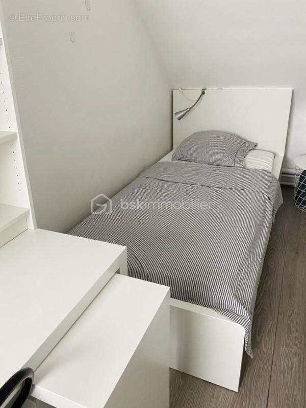 Appartement à PARIS-8E