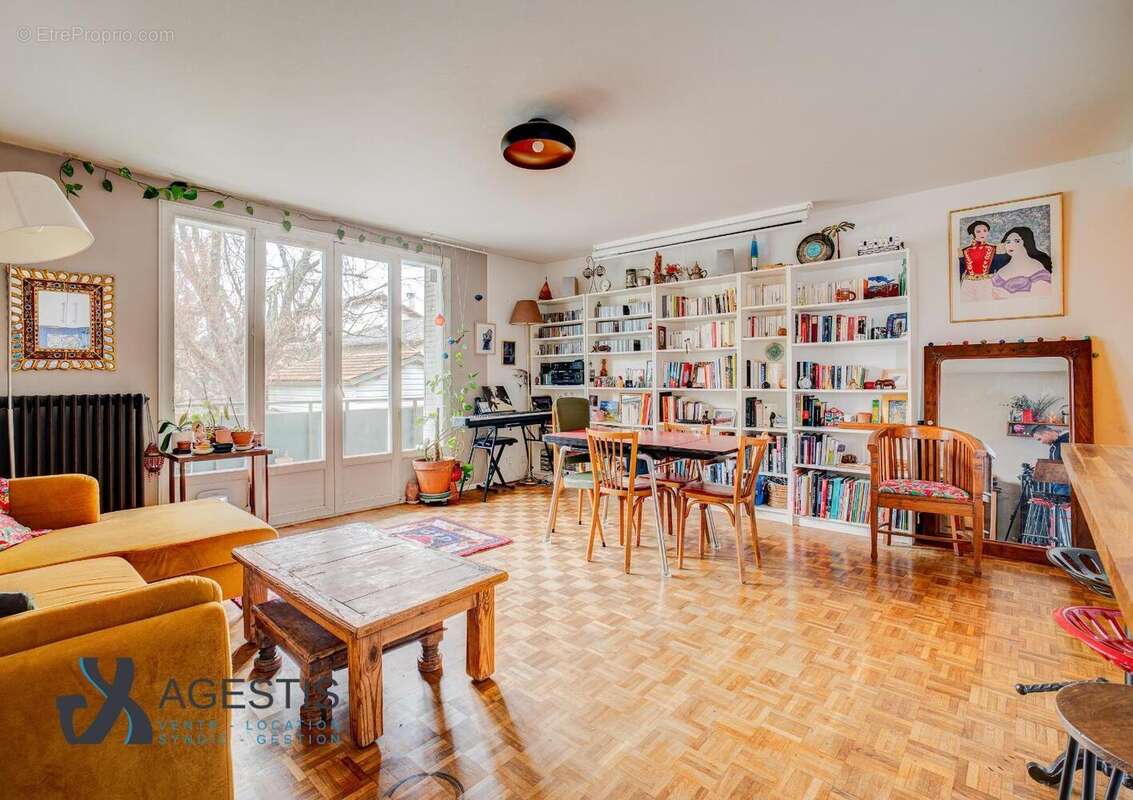   - Appartement à TOULOUSE