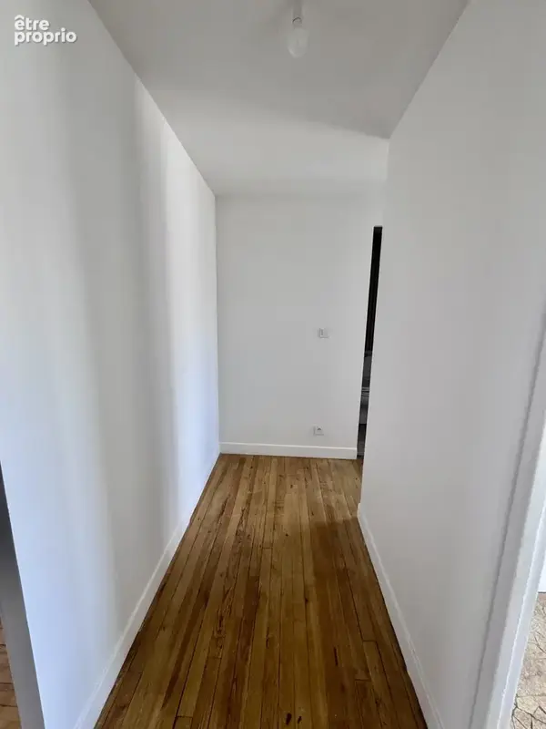 A VENDRE- Quartier Saint Nicolas - Appartement T2 rénové - photo 4