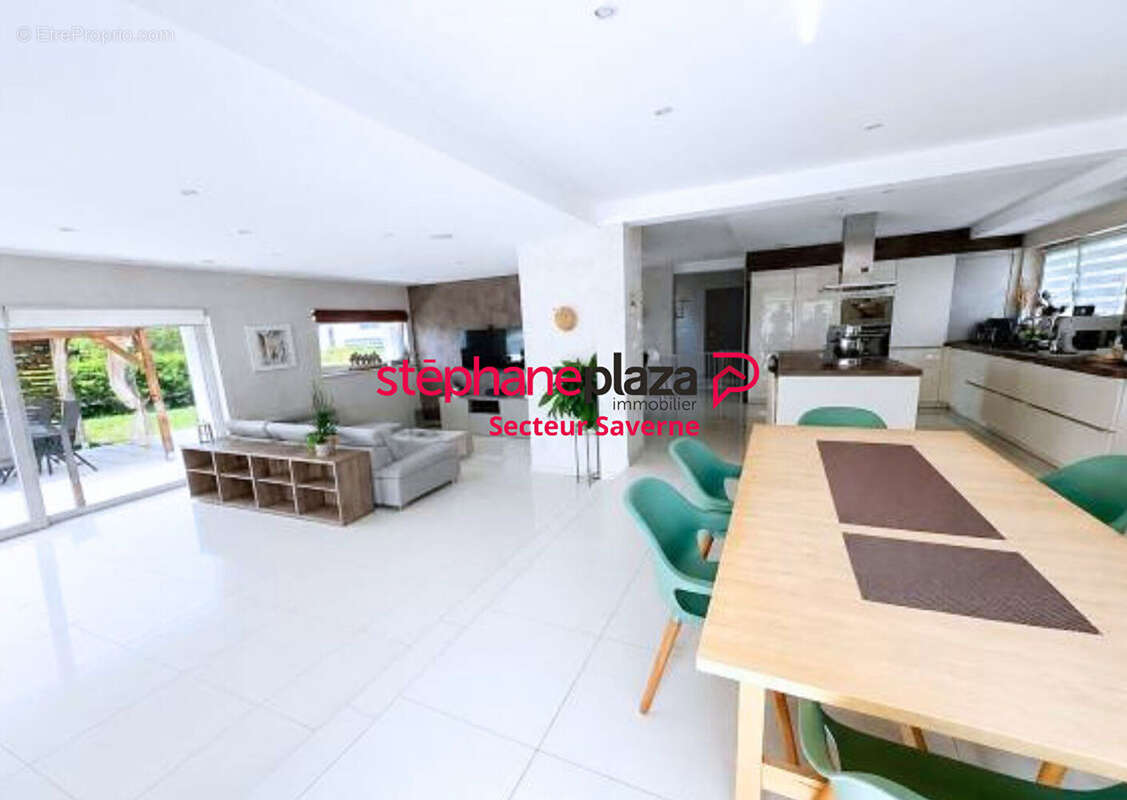 Maison contemporaine de 172 m² habitables - DPE A/A - photo 3