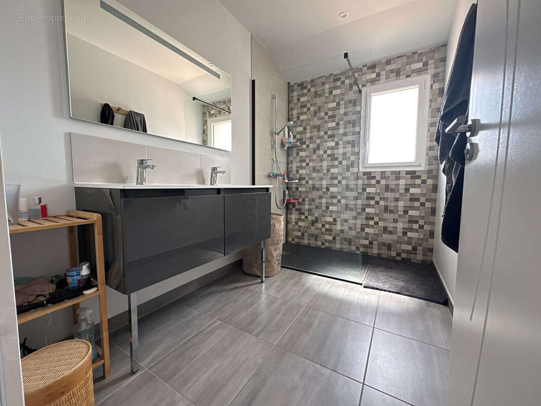 Maison Contemporaine CHALLANS de 2023  5 Chambres - photo 15