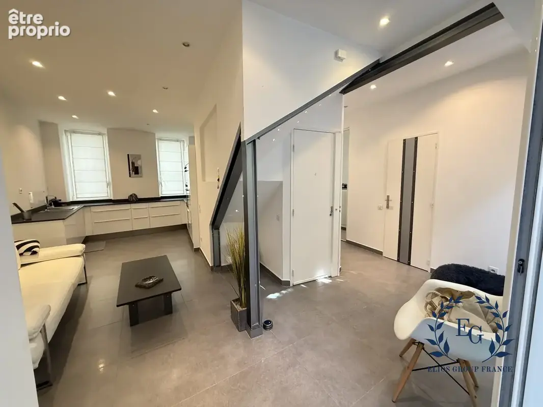 Appartement à MARSEILLE-7E