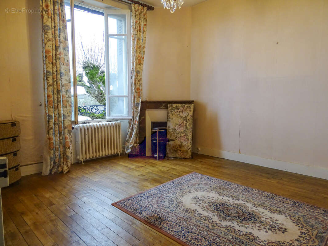 Maison à MENNETOU-SUR-CHER