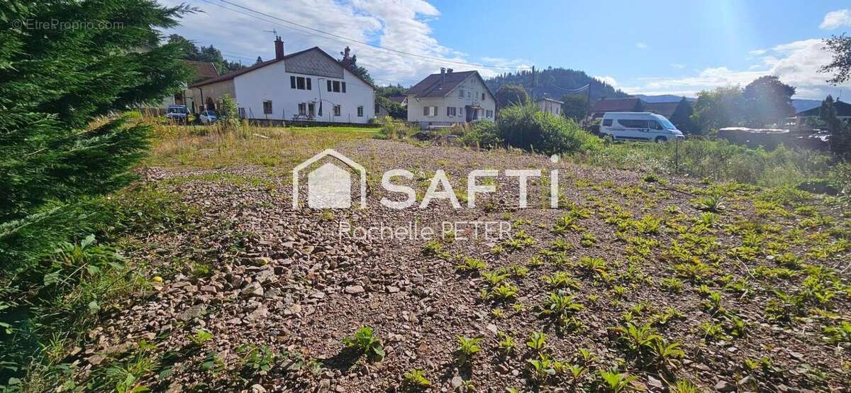 Terrain 805 m² à Sapois  - photo 4