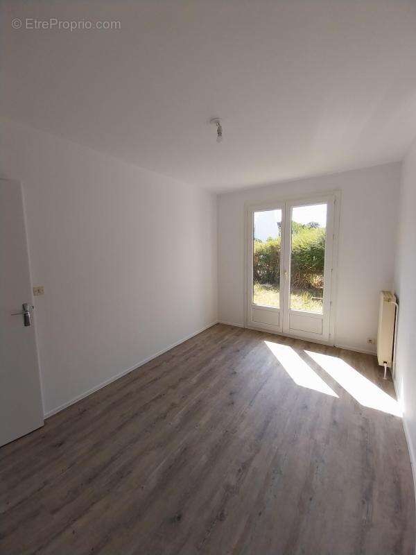 La meilleraye de bretagne - jolie maison t3 bis avec garage et jardin - photo 3