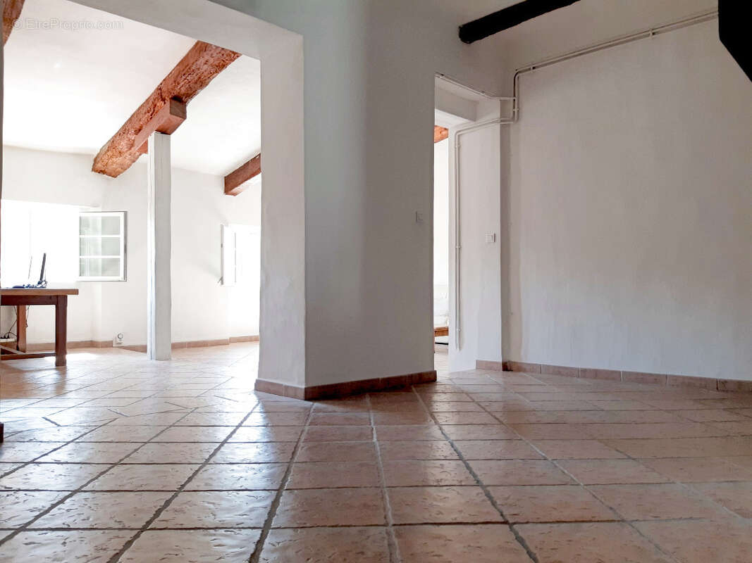 Appartement à HYERES