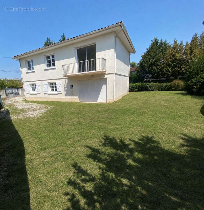 Maison Cognac 5 pièces - photo 2