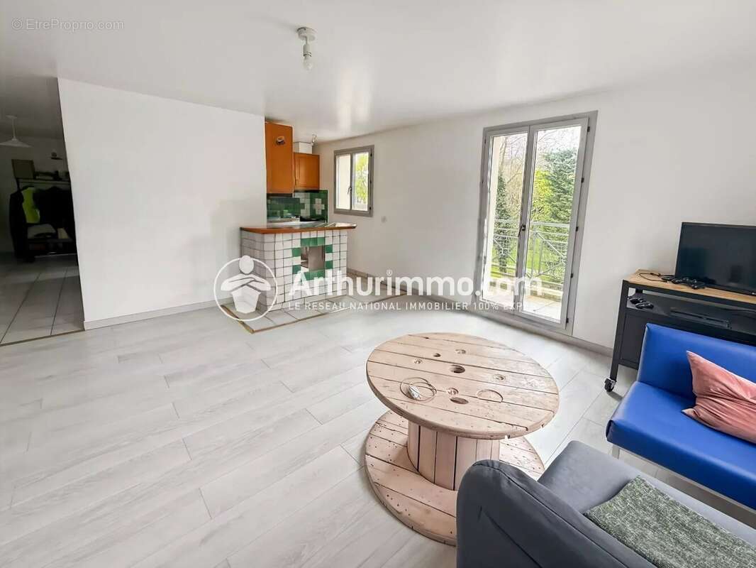 Appartement à SOISY-SUR-SEINE