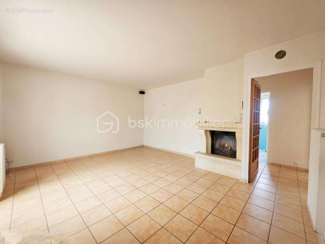 Maison à SULLY-SUR-LOIRE