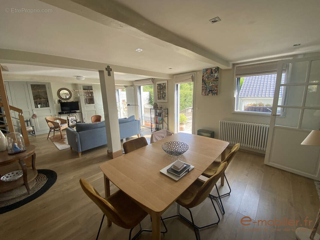 Maison 96 m² à Sainghin-En-Melantois  - photo 4