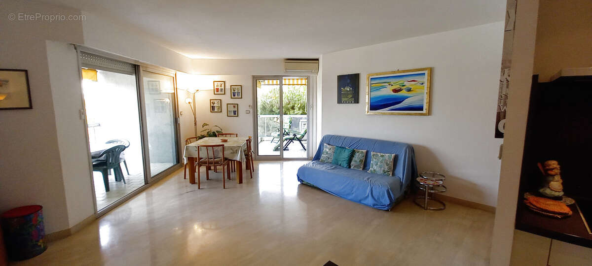Appartement à CAGNES-SUR-MER