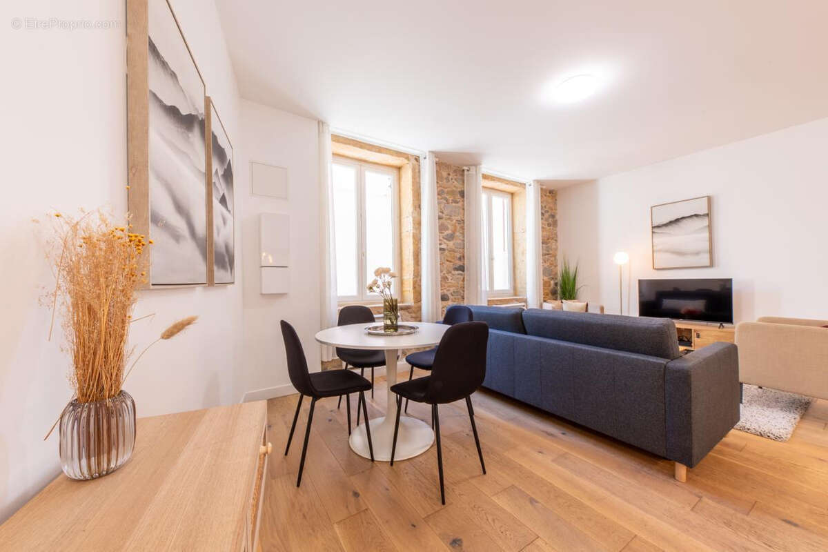 Appartement à LYON-9E